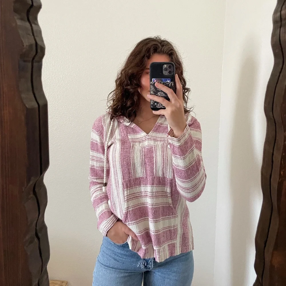 Pink Poncho - Picture 2 of 3
